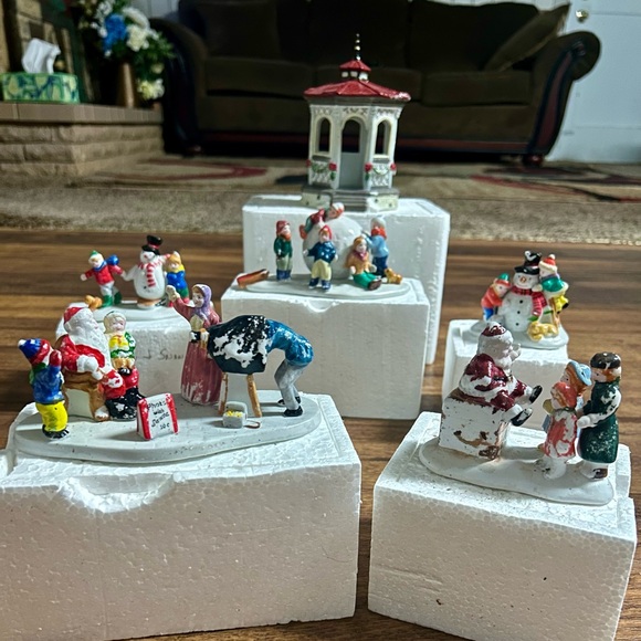 Lemax~ 6: Photographer/Santa Claus/Snowmen~Ceramic Pieces W/ Box (Please Read) - Picture 8 of 14